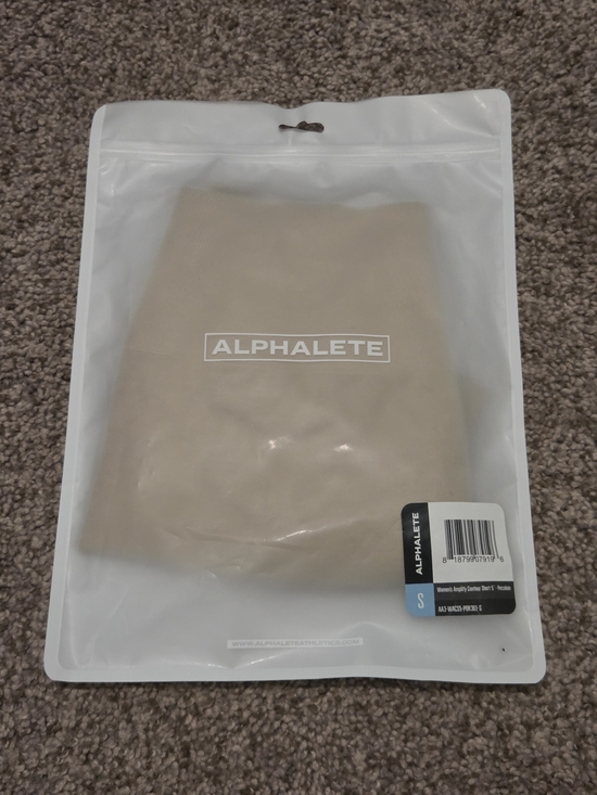 Alphalete Pants - Alphalete ☆ 4.5" Amplify Shorts